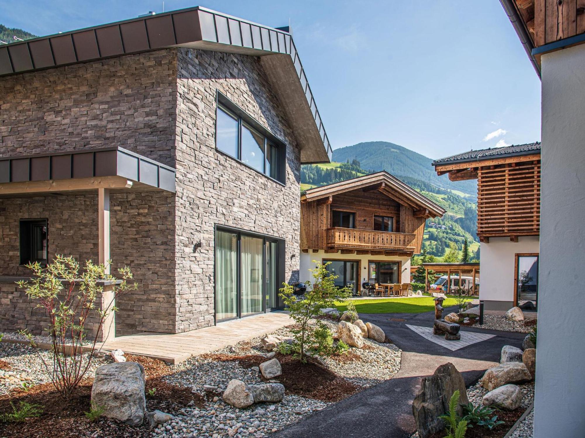 The Village Chalet Stone House Wald im Pinzgau Eksteriør billede